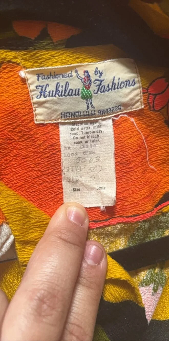 Hukilau Fashions Yellow & Orange Floral Hawaiian Shirt Large - Picture 3 of 5